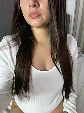 Snapshot of vellaAngel chatting on 02-04-26, 03:01 vellaAngel online show from 02-04-26, 03:01