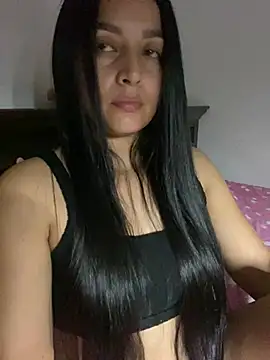 Snapshot of vellaAngel chatting on 12-12-24, 03:54 vellaAngel online show from 12-12-24, 03:54