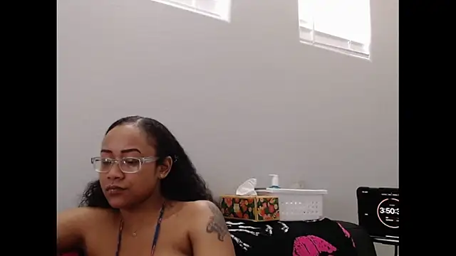 RylHoneyy online show from 02-22-26, 07:59