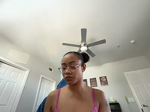 RylHoneyy online show from 02-05-26, 05:20