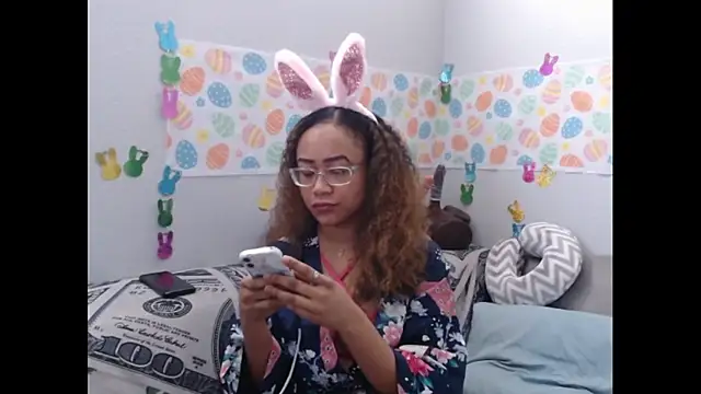 RylHoneyy online show from 04-05-26, 05:30