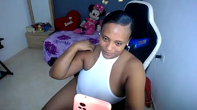 Snapshot of marysol83 chatting on 07-18-26, 02:53 marysol83 online show from 07-18-26, 02:53