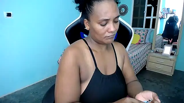 marysol83 online show from 09-19-25, 02:59