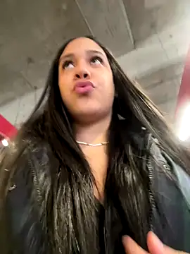 Snapshot of WHAAATTTTTTTTTT chatting on 12-16-25, 11:36 WHAAATTTTTTTTTT online show from 12-16-25, 11:36