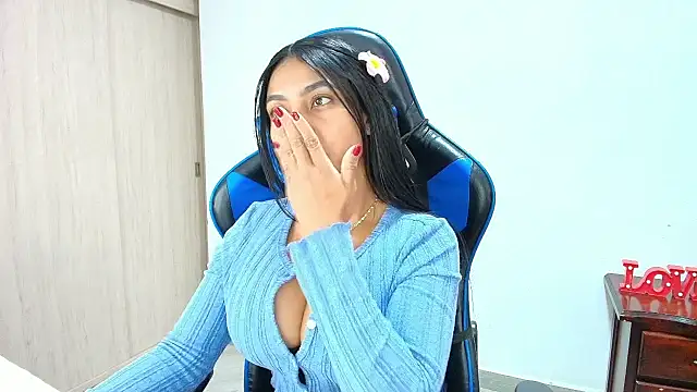 sophiax-x online show from 10-10-25, 07:47