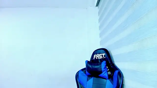 sophiax-x online show from 04-05-26, 01:56