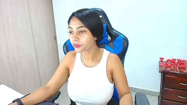 sophiax-x online show from 09-28-25, 04:14