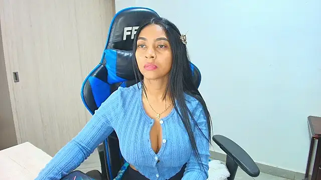 sophiax-x online show from 10-03-25, 11:56