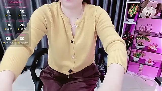 Yuki-yio online show from 11-03-25, 01:11