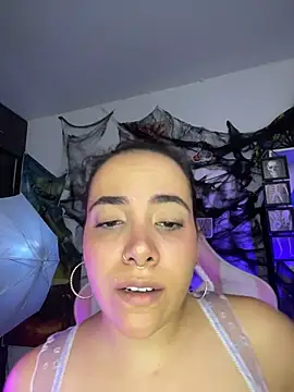 Emma Wish online show from 10-29-25, 08:41