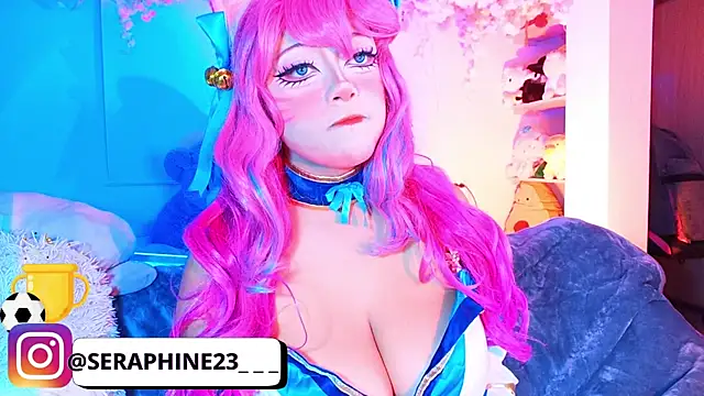 seraphine23 online show from 07-23-26, 03:15