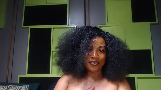 Snapshot of SexyAssDivaxxx chatting on 09-30-25, 05:13 SexyAssDivaxxx online show from 09-30-25, 05:13