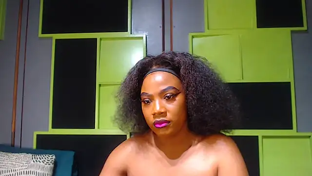 Snapshot of SexyAssDivaxxx chatting on 09-15-25, 05:52 SexyAssDivaxxx online show from 09-15-25, 05:52