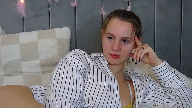 Snapshot of Kassiia chatting on 02-08-25, 07:15 Kassiia online show from 02-08-25, 07:15