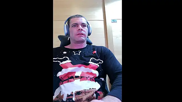 pablodavid15 online show from 11-29-25, 06:02