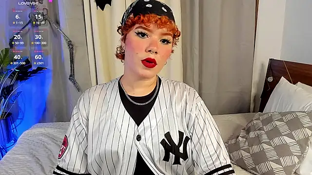 Amy art online show from 10-25-25, 09:04