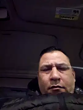 Yedriserna online show from 10-31-25, 01:19