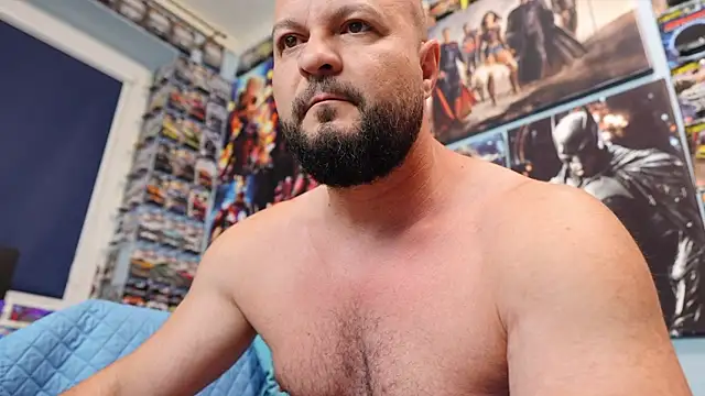 Muscle Bear online show from 06-14-26, 05:52