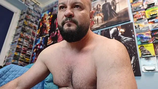 Snapshot of Muscle_Bear chatting on 03-30-26, 07:21 Muscle Bear online show from 03-30-26, 07:21