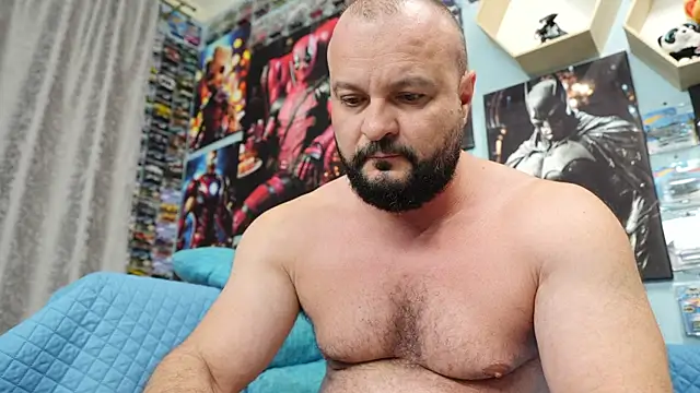 Muscle Bear online show from 10-14-25, 05:57