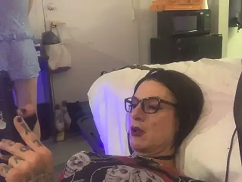 DreamGurlDaisyxh online show from 02-16-26, 08:57