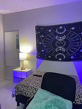 Melhope online show from 04-10-26, 04:36