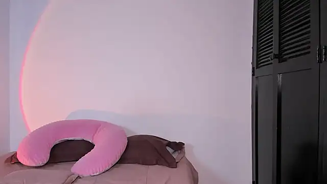 Abby Saenz01 online show from 02-19-26, 08:50