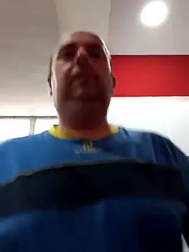 Hot-pico76 online show from 03-03-25, 08:30