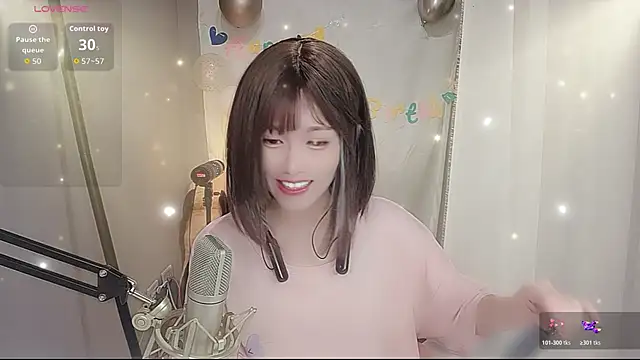 Snapshot of tw_lala chatting on 06-19-26, 03:51 tw lala online show from 06-19-26, 03:51