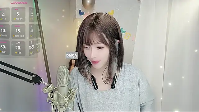 Snapshot of tw_lala chatting on 06-25-26, 04:01 tw lala online show from 06-25-26, 04:01