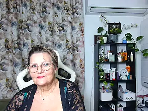 Selenna57 online show from 12-18-24, 02:10