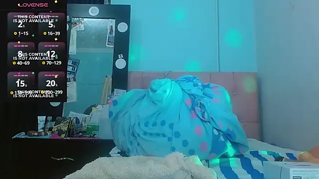 Alexaqueen1 online show from 04-04-26, 01:01