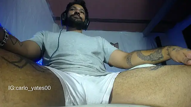 Snapshot of Carlo_yates chatting on 05-10-26, 05:00 Carlo yates online show from 05-10-26, 05:00