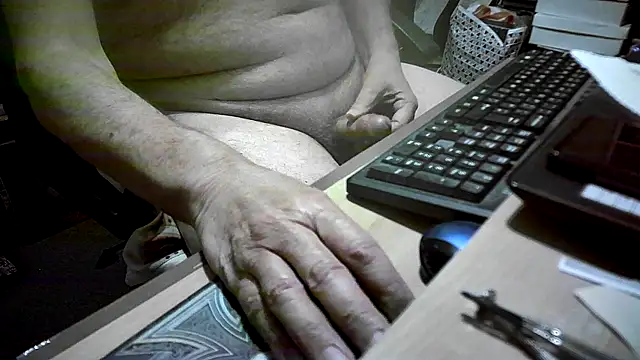 dirtyharry2022 online show from 03-11-25, 12:44