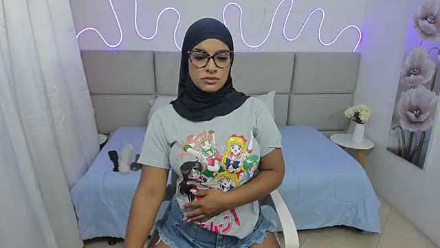 Snapshot of nashiira_ chatting on 01-23-25, 07:18 nashiira online show from 01-23-25, 07:18