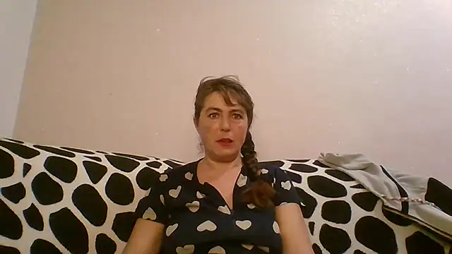 CathySuns online show from 02-11-26, 06:52