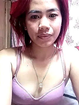 Snapshot of Cutie_body11 chatting on 05-07-26, 02:05 Cutie body11 online show from 05-07-26, 02:05