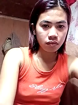 Snapshot of Cutie_body11 chatting on 05-31-26, 01:33 Cutie body11 online show from 05-31-26, 01:33