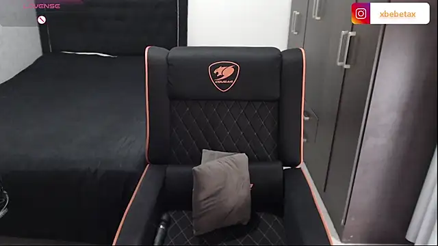 xxbbtaa online show from 11-01-25, 08:57