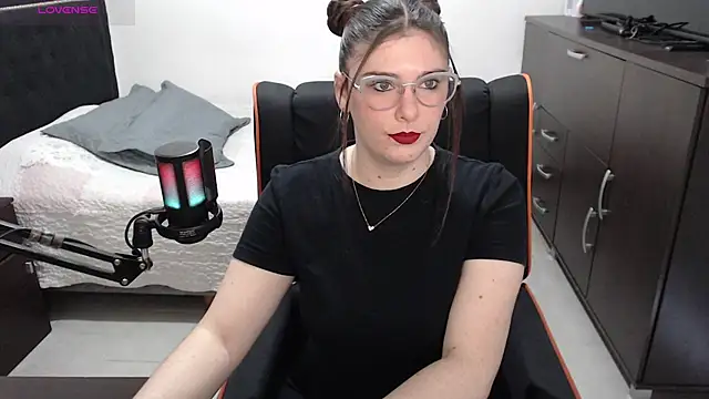 xxbbtaa online show from 04-10-26, 07:54