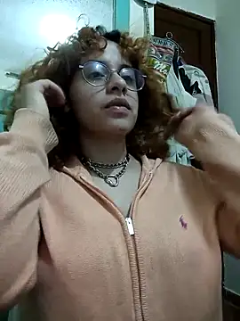 Snapshot of EmmaMelissa0521 chatting on 09-28-25, 01:12 EmmaMelissa0521 online show from 09-28-25, 01:12