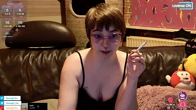Snapshot of GamerGirl_Eve chatting on 09-27-25, 06:14 GamerGirl Eve online show from 09-27-25, 06:14