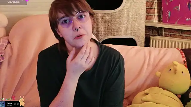 GamerGirl Eve online show from 12-16-25, 06:01