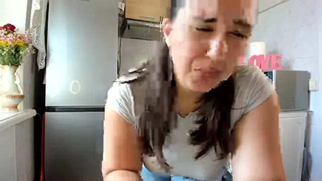 MiaMarrone online show from 06-28-26, 01:06