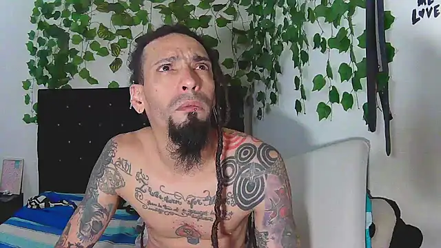 Snapshot of caribbeanlover1 chatting on 10-07-25, 11:39 caribbeanlover1 online show from 10-07-25, 11:39