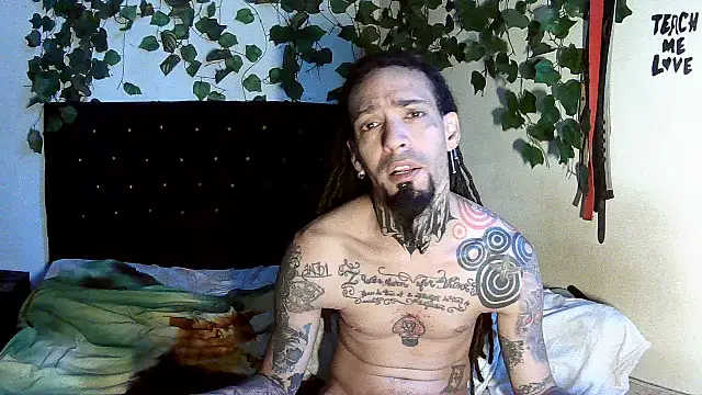 Snapshot of caribbeanlover1 chatting on 07-06-26, 02:46 caribbeanlover1 online show from 07-06-26, 02:46