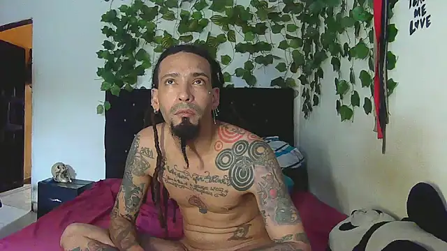 Snapshot of caribbeanlover1 chatting on 05-08-26, 08:45 caribbeanlover1 online show from 05-08-26, 08:45