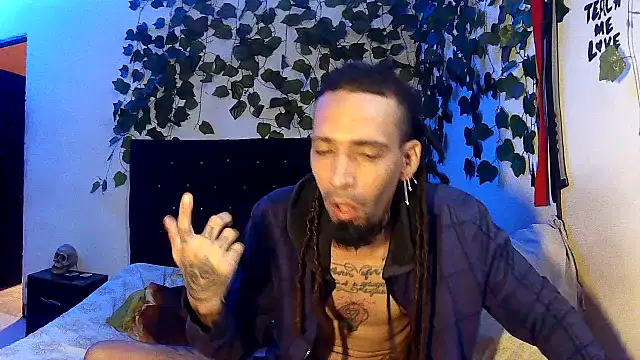 Snapshot of caribbeanlover1 chatting on 07-28-26, 12:48 caribbeanlover1 online show from 07-28-26, 12:48