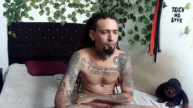 Snapshot of caribbeanlover1 chatting on 06-23-26, 12:03 caribbeanlover1 online show from 06-23-26, 12:03