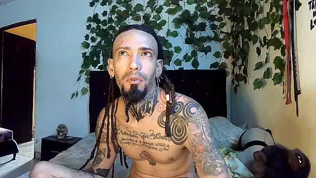 Snapshot of caribbeanlover1 chatting on 07-16-26, 02:36 caribbeanlover1 online show from 07-16-26, 02:36